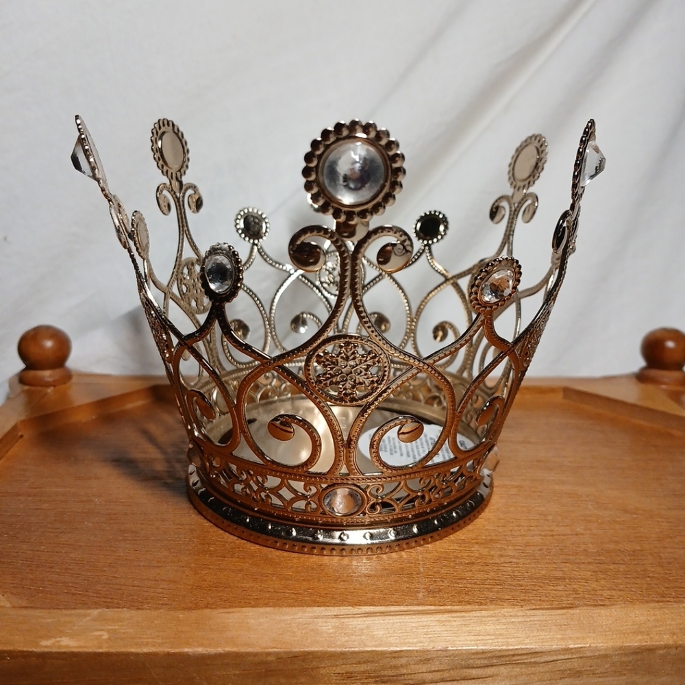 Bath & Body Works Gold Decorative Crown Bridgerton Collection 7oz Candle Holder